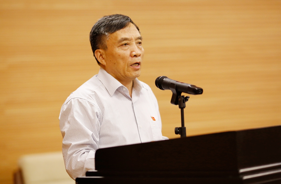 党委书记翟思成总结讲话.jpg